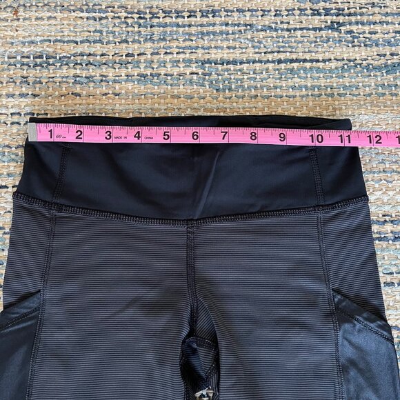 Women's Lululemon Cut The Crop Legging - Picture 2 of 6
